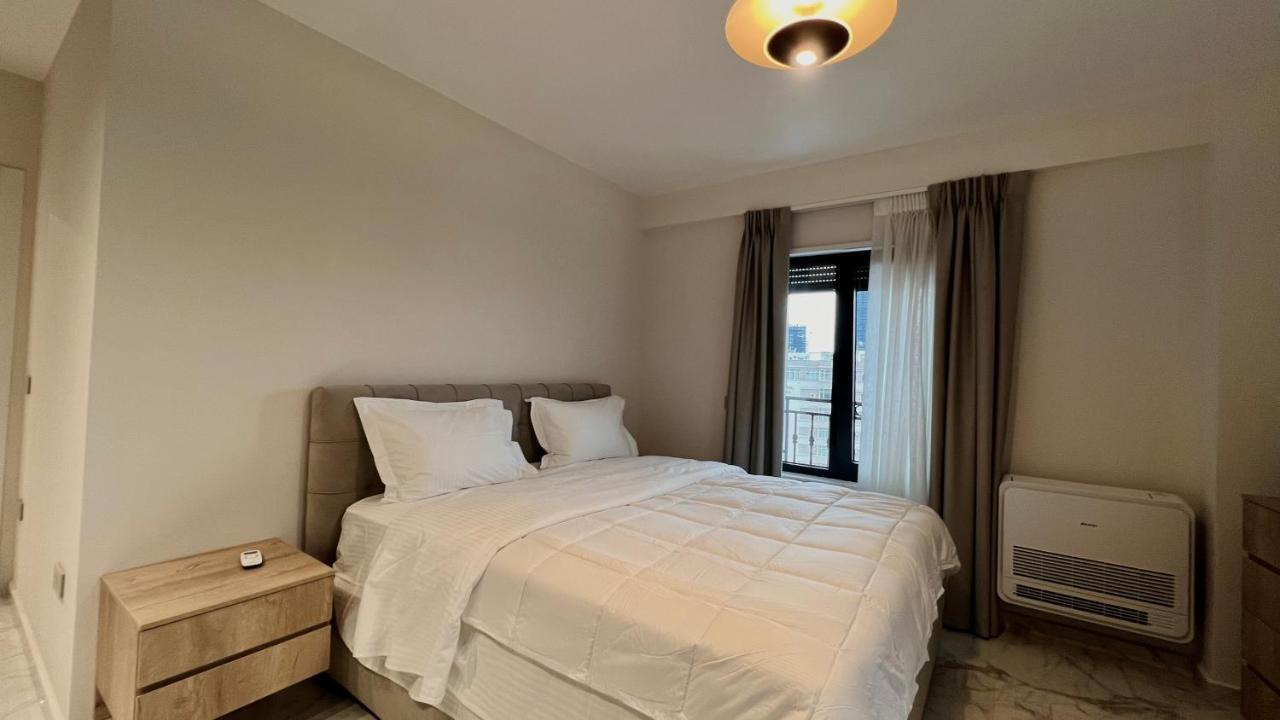 Zeus Tirana Suite Deluxe 외부 사진