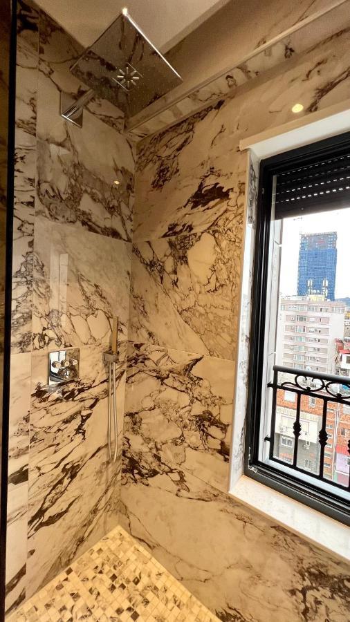 Zeus Tirana Suite Deluxe 외부 사진